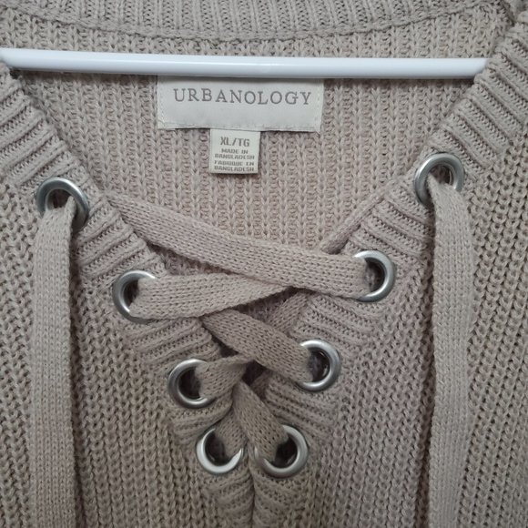 Urbanology Sweater XL - Picture 1 of 3